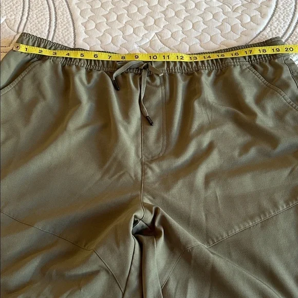 Gerry Olive Green Drawstring Shorts XXL - Picture 6 of 7